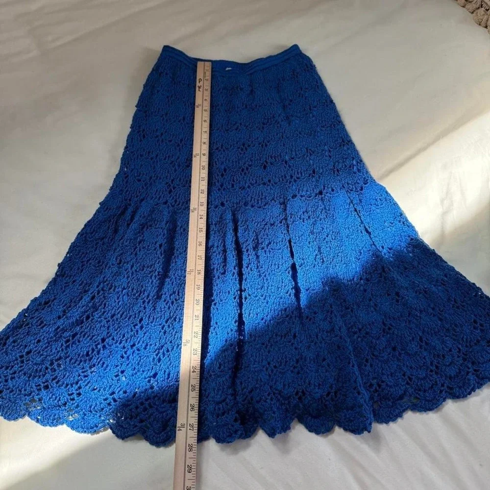 crochet midi skirt  Vintage blue crochet midi skirt size medium - Picture 4 of 6